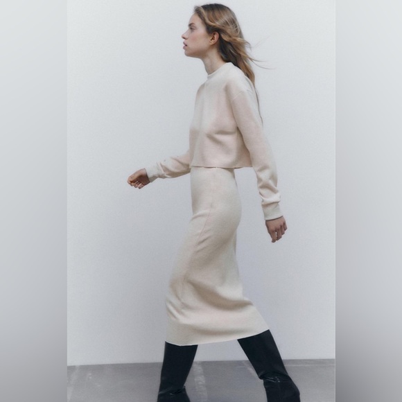 Zara Soft‎ Sweatshirt Top - Picture 5 of 6